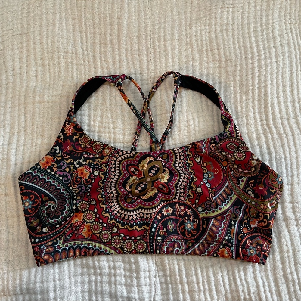 NWOT Onzie Hot Yoga strappy bra top